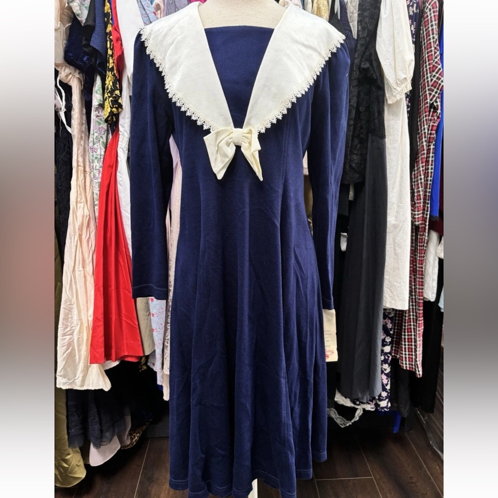 Vintage Dress Size 12 Navy Blue Lace Sailor Collar Lanz Originals NWT NEW